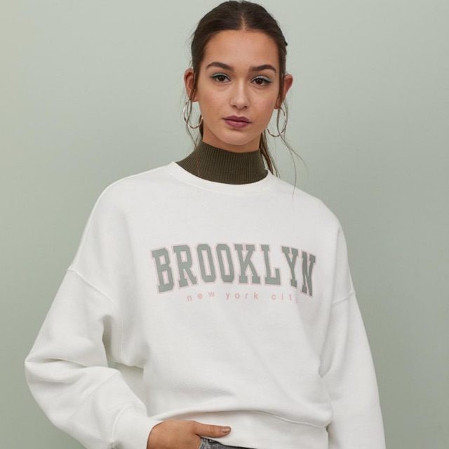 h&m stand up collar sweatshirt