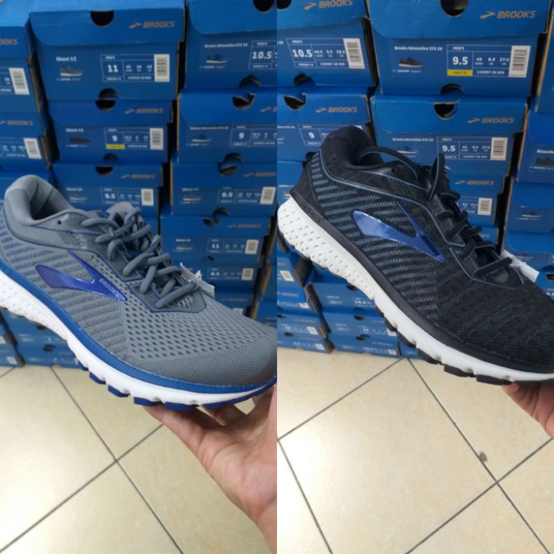 brooks shoes size 12