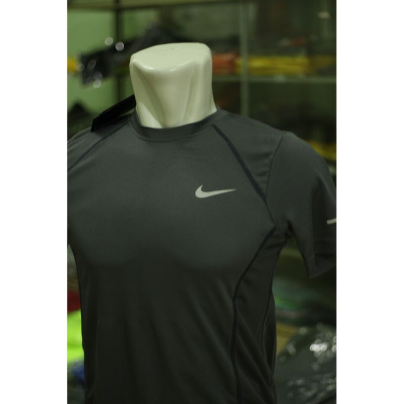 Baju Training Olahraga Pria | Baju Kaos Running