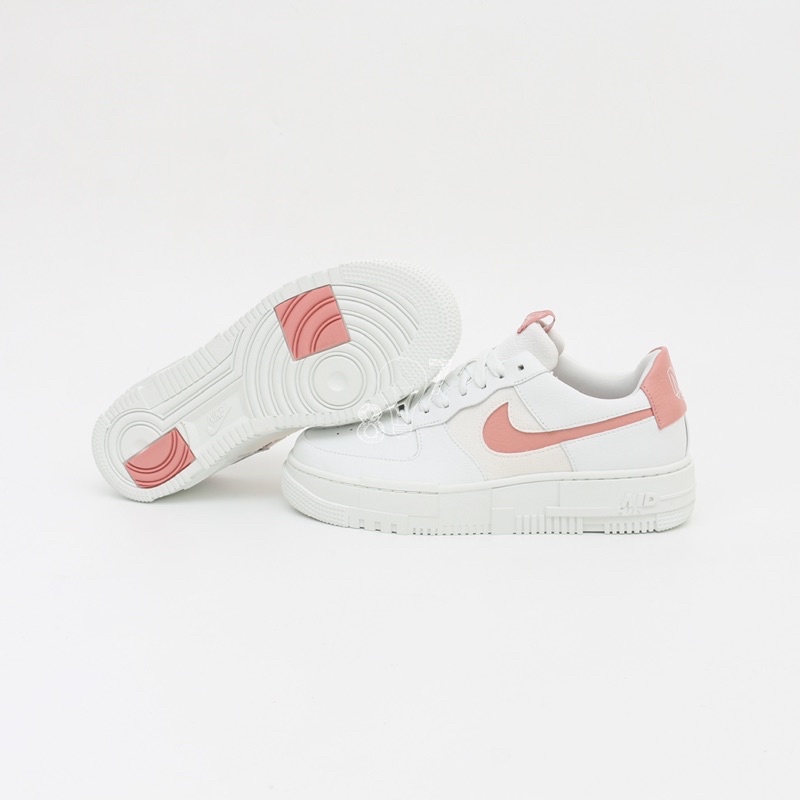 Air Force 1 Low Pixel Rust Pink