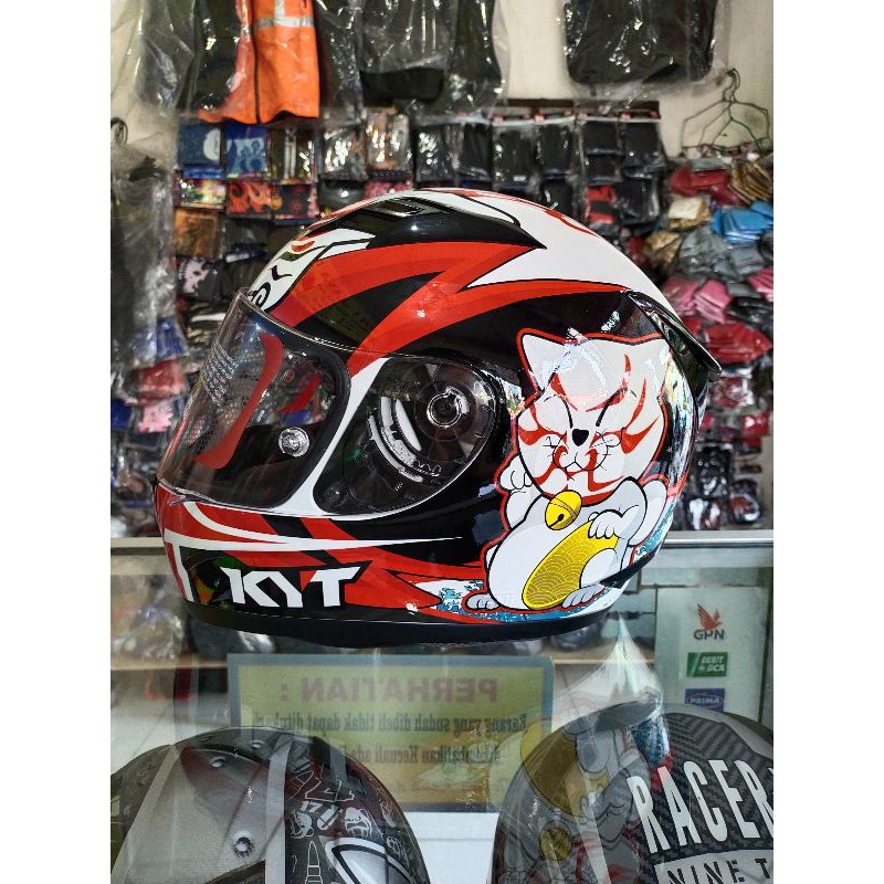 Helm KYT R10 Kabuki cat