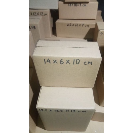 

Kardus 14x6x10 cm Baru tebal polos luar dalam