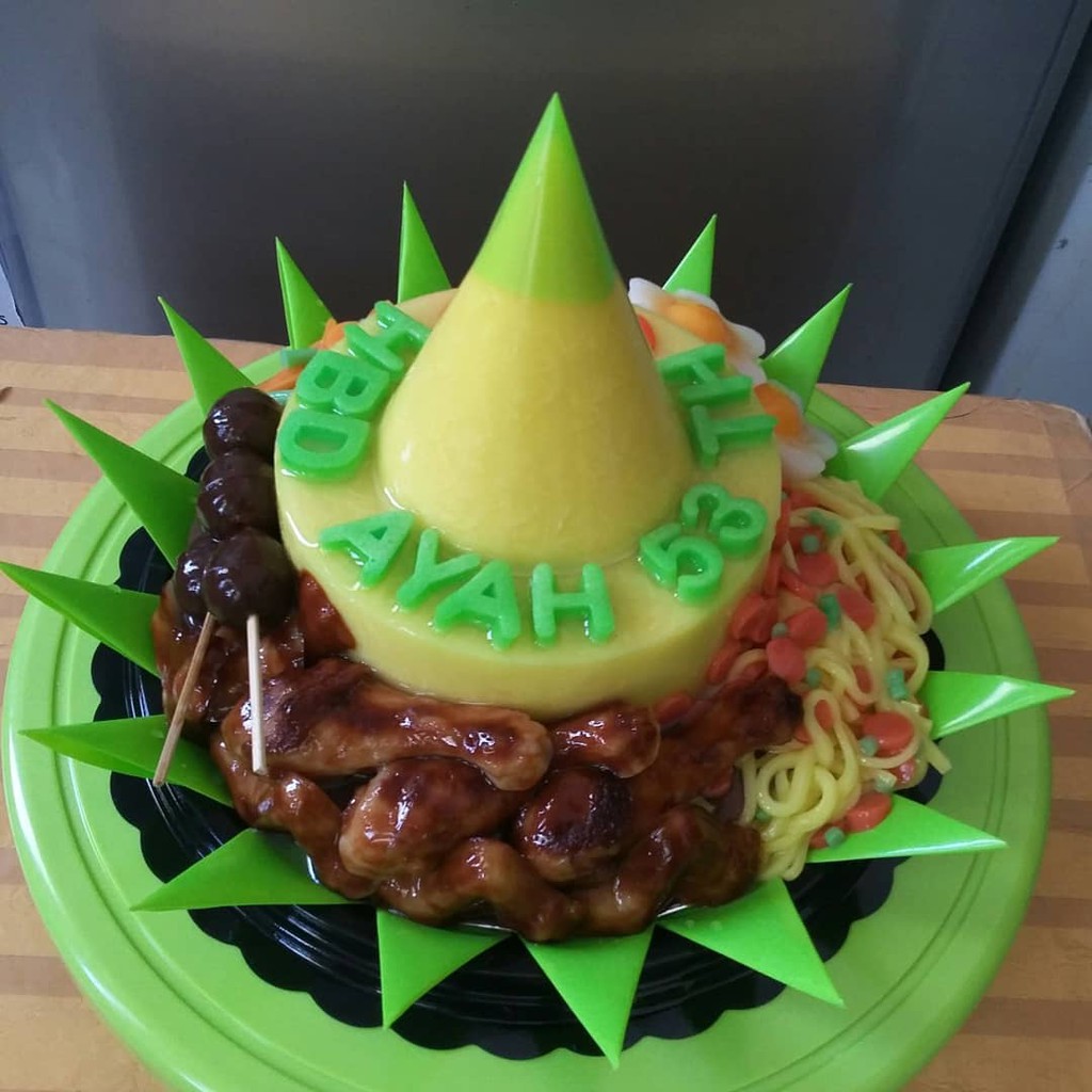 

PUDING TUMPENG