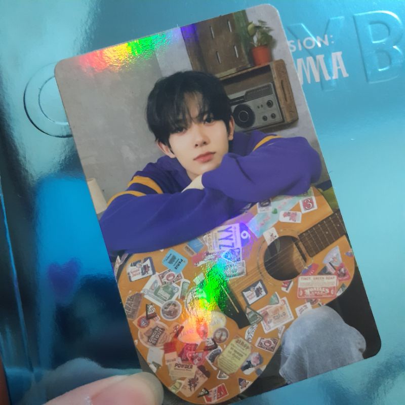 pc holo official heeseung gitar