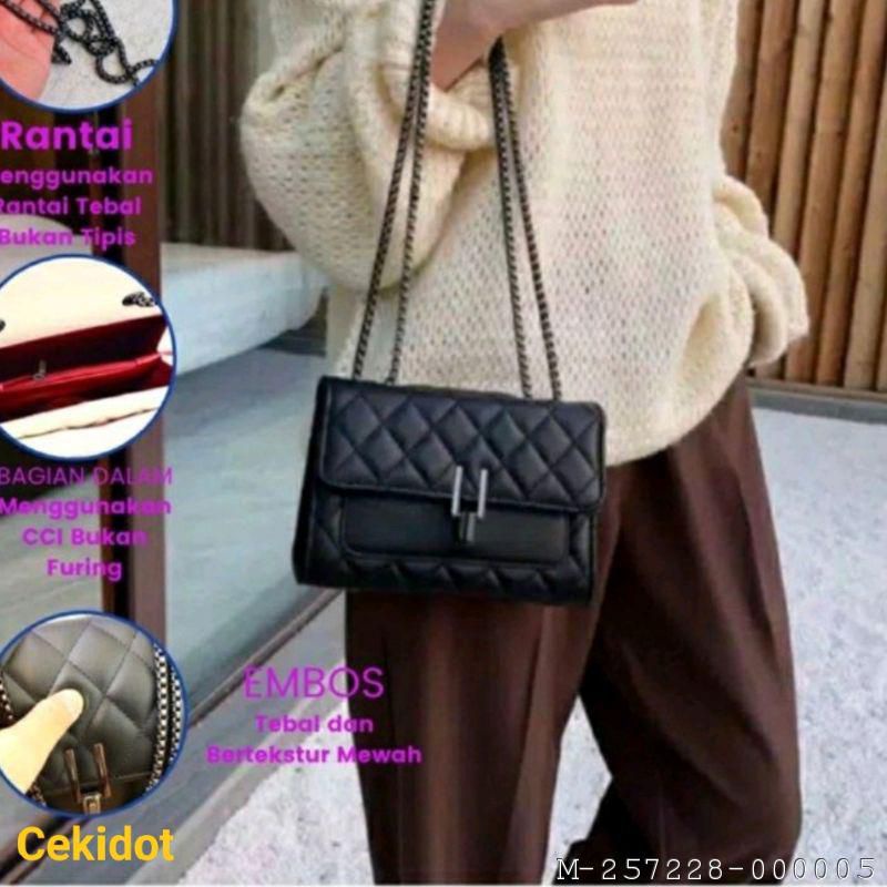 TAS BAHU WANITA EMBBOS RANTAI TEBAL Variasi：Hitam, Cream, Maroon