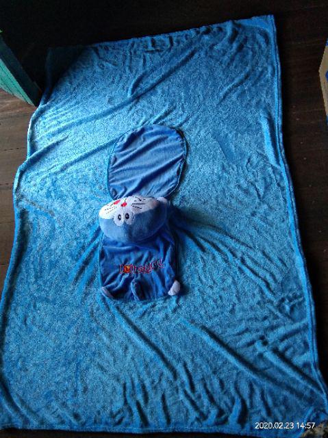 Boneka Bantal Selimut (3 In 1) / Bonmut Karakter (model Quilt Cotton) Totoro Hellokitty And Friends