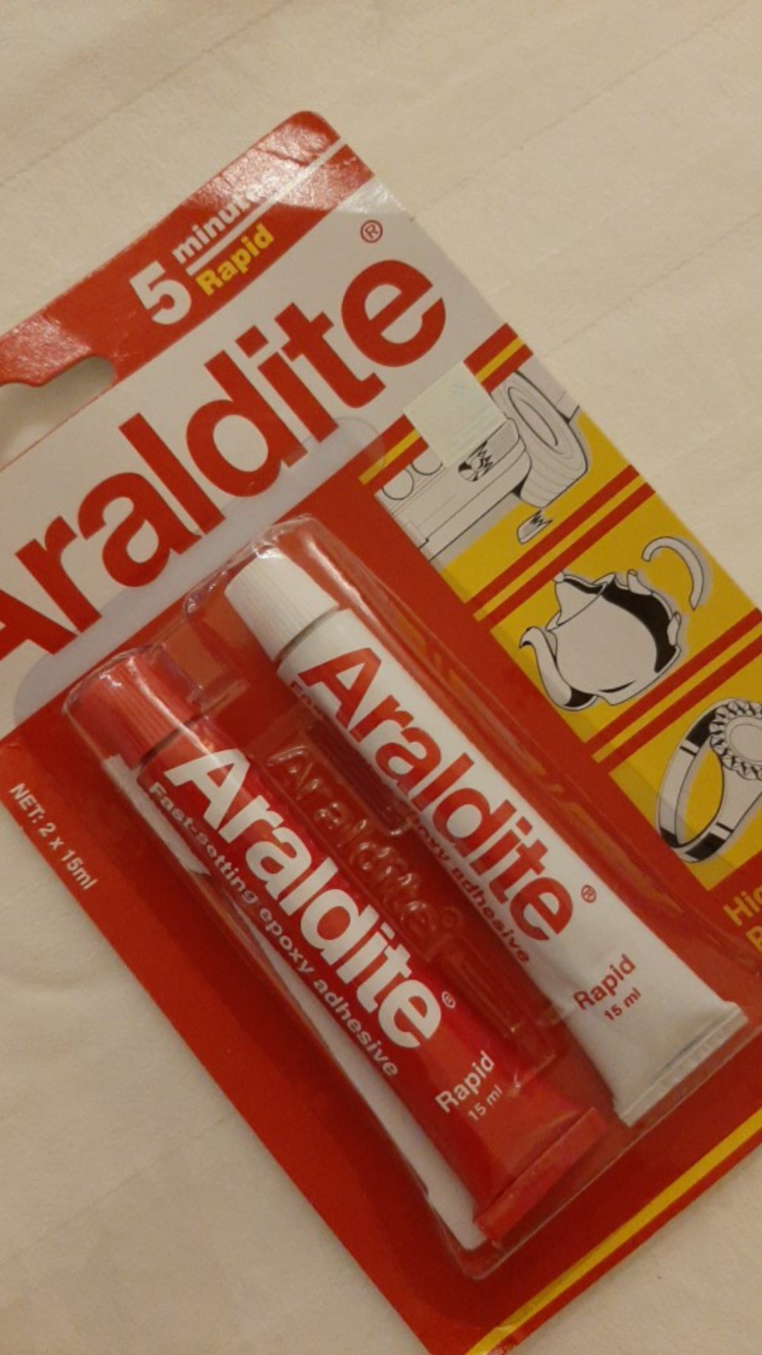 Lem Epoxy Besi Araldite Rapid 5 Menit Merah