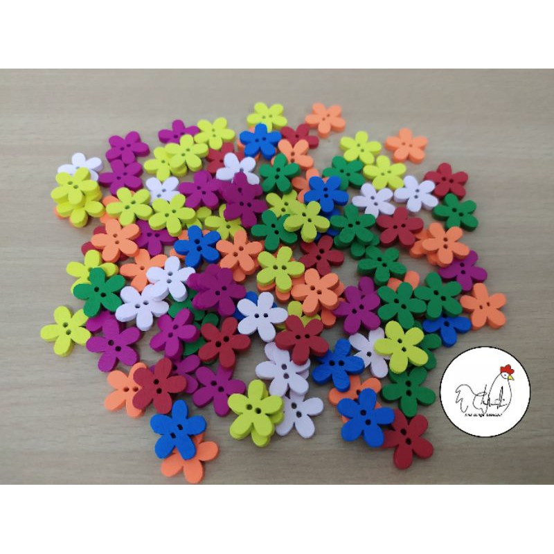 KANCING BUNGA SAKURA KECIL / KANCING HIAS / KANCING KAYU