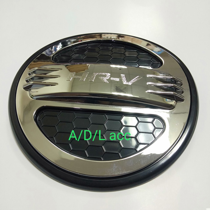 tutup TANGKI bensin tank cover honda hrv HR-V 2015 sampai 2021 hitam lis chrome crome PLASTIK 2020 2019 2018 2017 2016