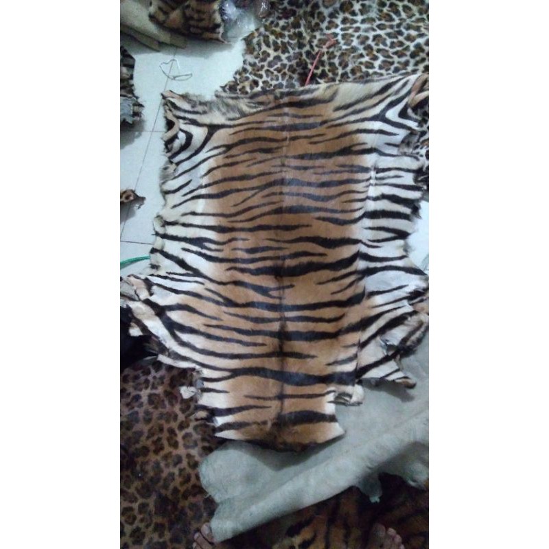 Karpet Kulit Kambing Bulu motif Harimau, Leopard, Harimau Tutul dll untuk Carpet