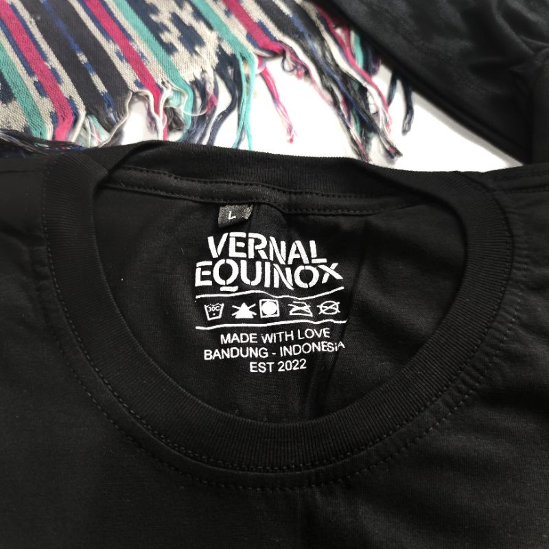 KAOS PRIA DISTRO VERNAL EQUINOX LENGAN PENDEK BAJU GROSIR PAKAIAN TSHIRT PRIA SURFING JEPANG