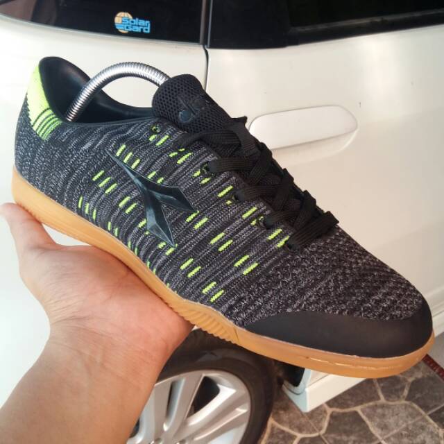 SEPATU FUTSAL DIADORA DEKKER ORIGINAL STORE