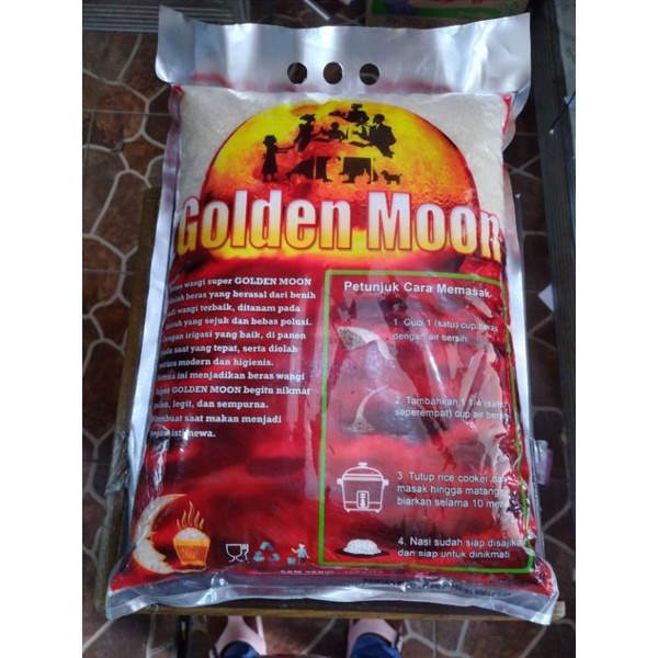 

Beras GOLDEN MOON 5 kg