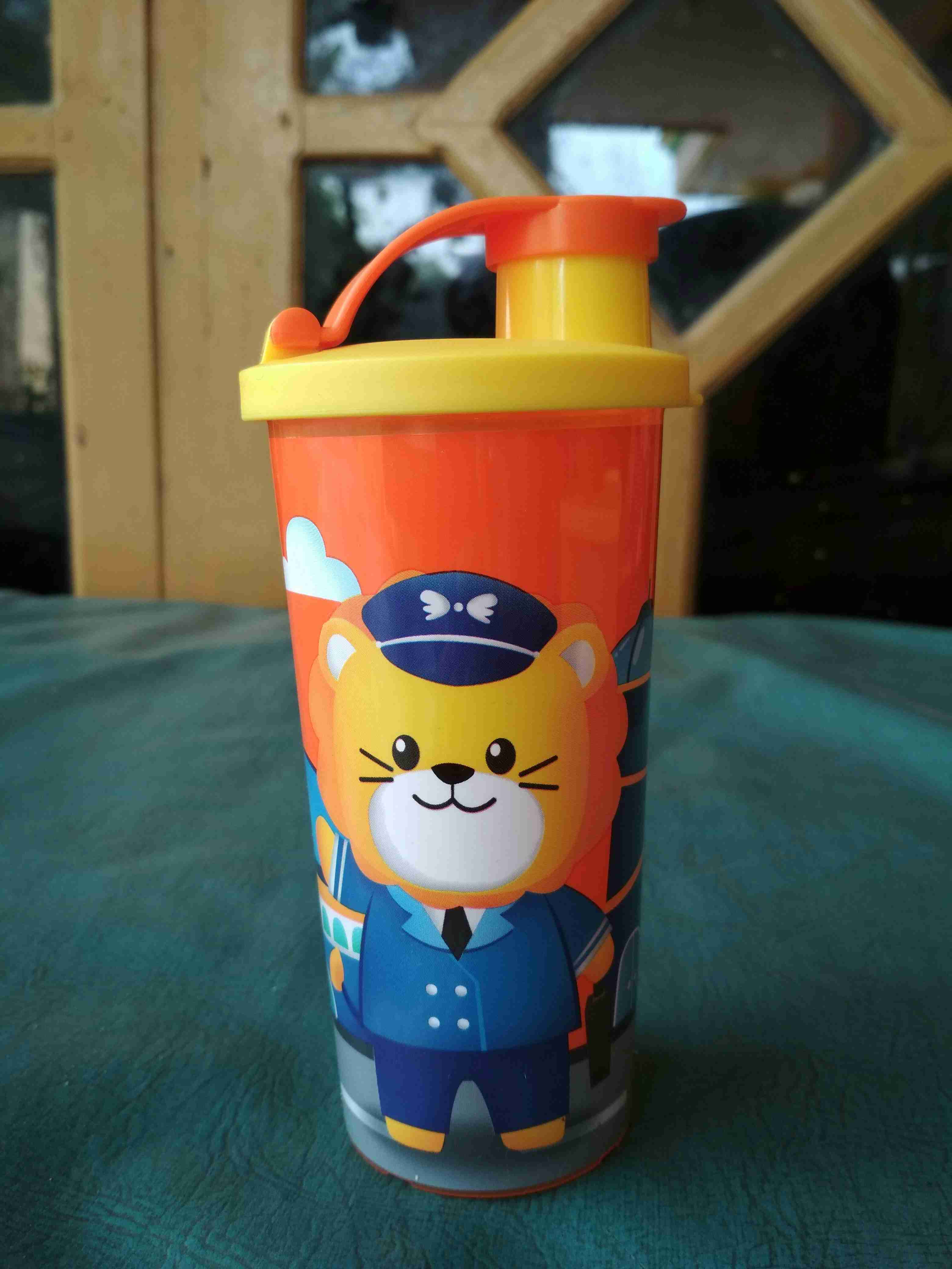 Fun Tumbler Panda & Lion (1 Pcs) Botol Minum Tupwr