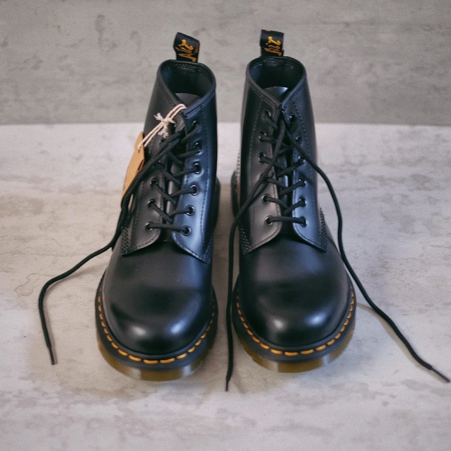Dr martens 101 (6 eye) black smooth