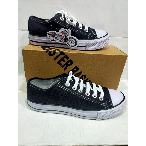 Sepatu sekolah MB master basket/sepatu warrior pendek hitam putih original