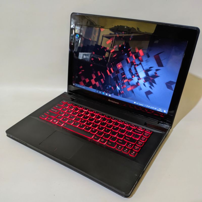 Laptop Gaming Lenovo Ideapad Y400 - core i7 8core - Ram 16gb -  vga Nvidia GT 650m