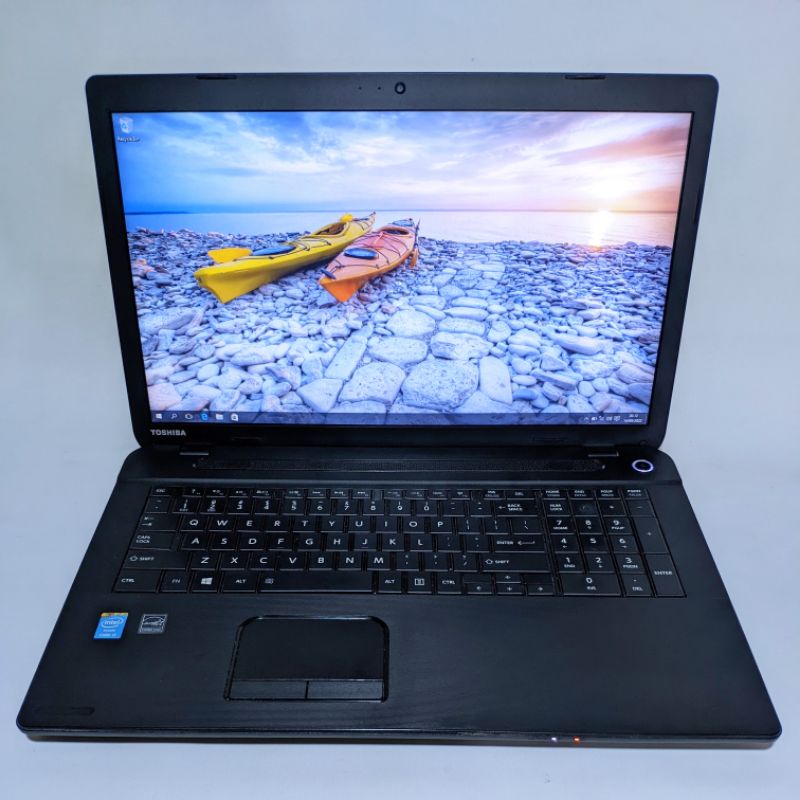 laptop Multimedia layar 17inc Toshiba satelite Pro c70-A - core i5 - ram 8gb Hardisk 1000gb