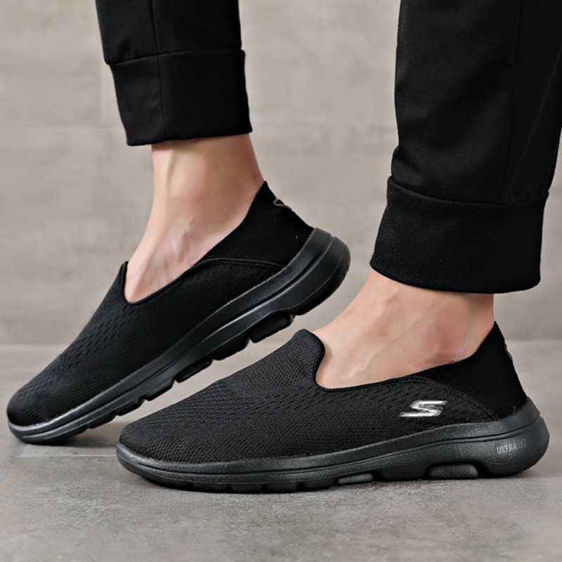 SKECHERS kasual sepatu casual sepatu pria hitam  slip on cowok  rajut pria shoes