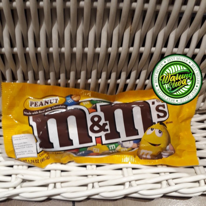 

M&m peanut made with real milk chocolate 49,3 gram