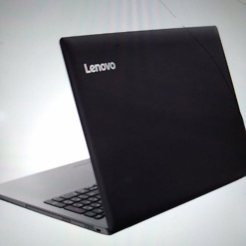 LAPTOP LENOVO IP130 AMD A4 9125