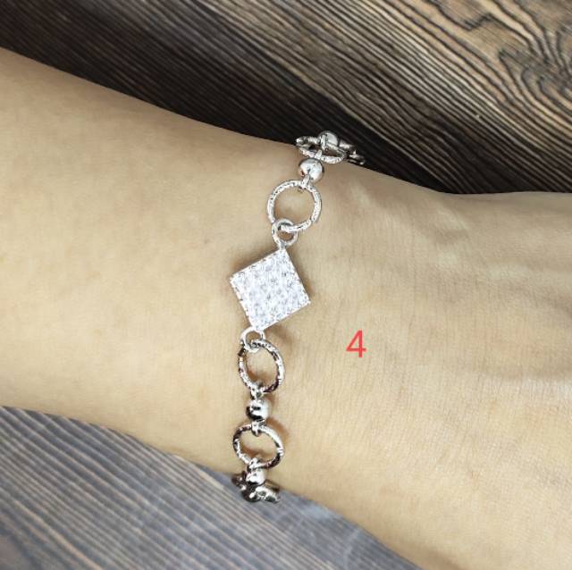 Fifi Fashion Gelang Bling Bling Ukir Silver Perhiasan Wanita Trend Artis 19#