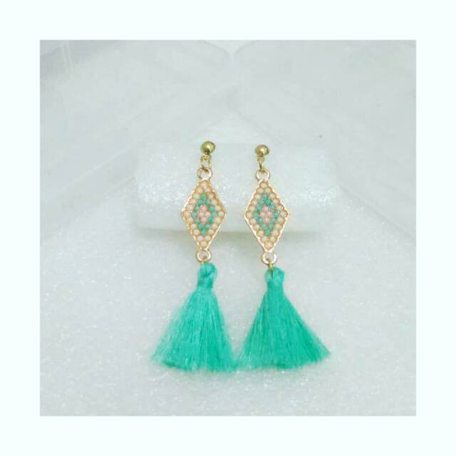 Anting Tassel Hijau Tosca