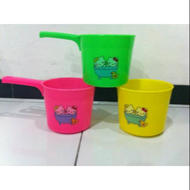 Gayung Scooper Mandi Plastik Karakter