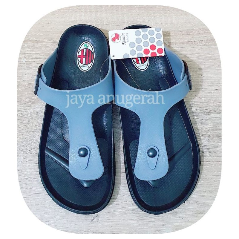 SANDAL KARET CASUAL PRIA RINGAN DAN NYAMAN DIPAKAI KOMIN K061