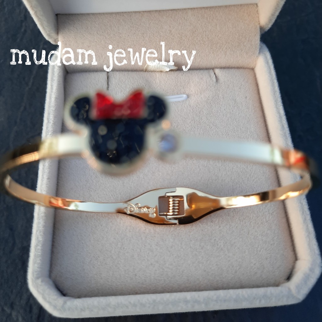 Gelang Titanium Desain Minnie Pita Merah