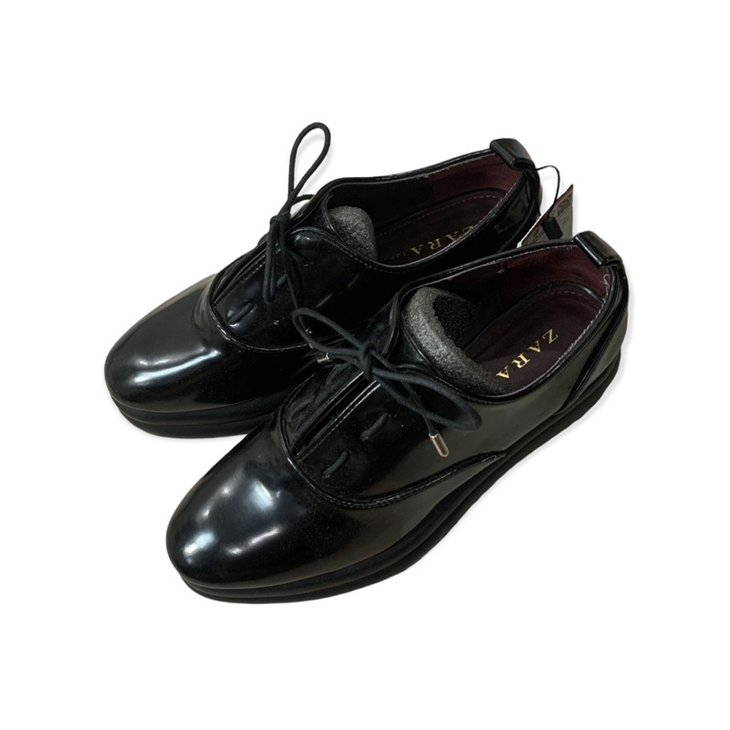 Zara Zapato Plan Flat Shoe | Sepatu Second