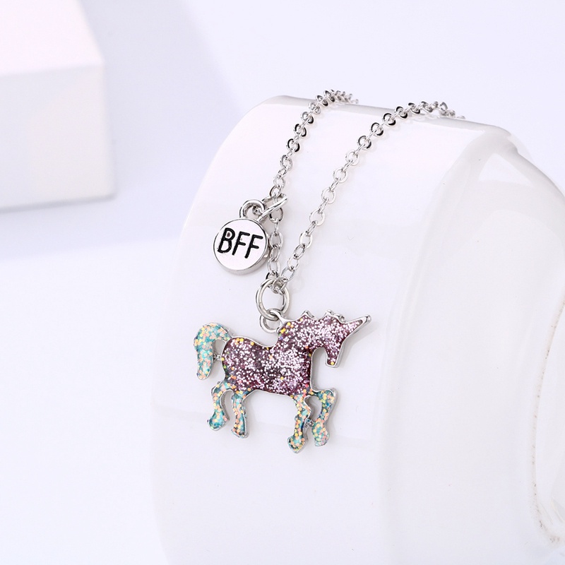 2pcs / Set Kalung Rantai Dengan Liontin Kartun Unicorn Warna Pink Untuk Wanita