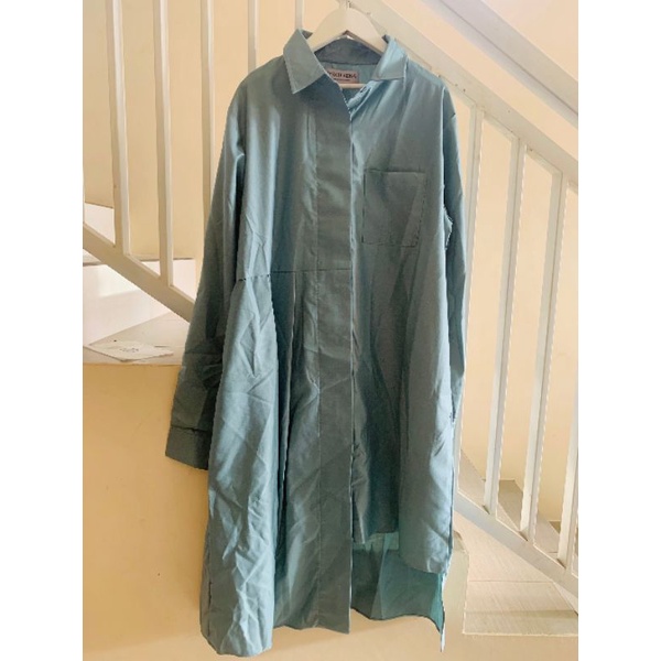 zysku xena preloved kemeja tunik biru wardah (fix harga)