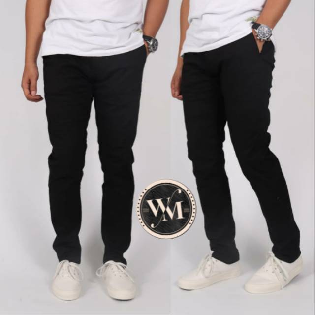 Celana Chino hitam