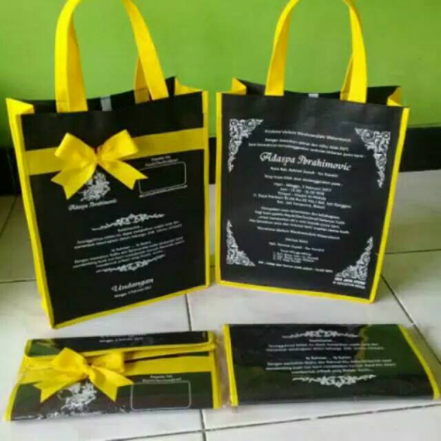 Tas Undangan Pernikahan Unik