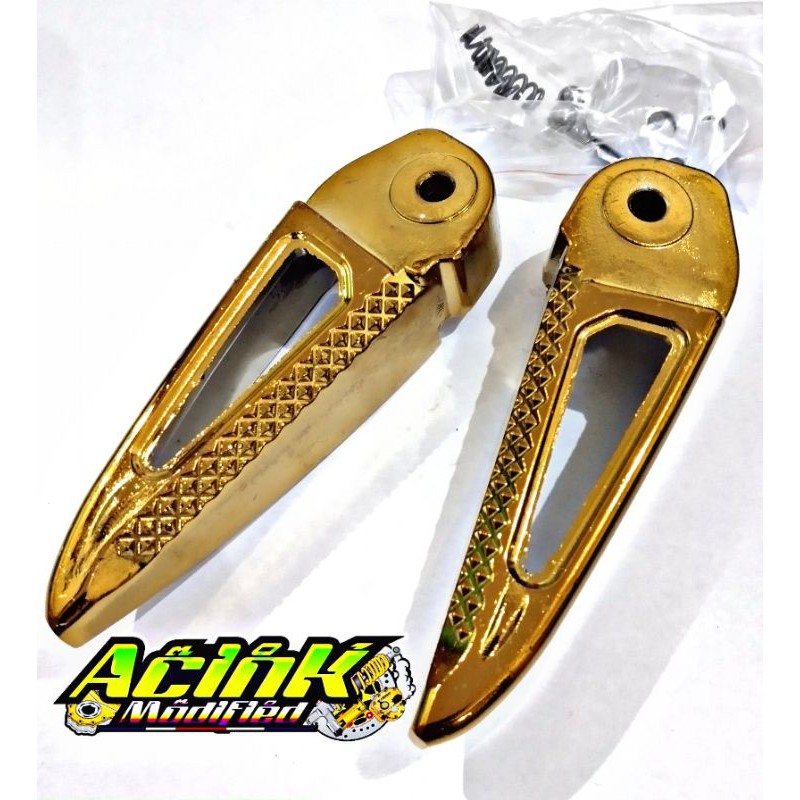 FOOTSTEP SCOOPY GOLD HONDA / STEP SCOOPY GOLD HONDA