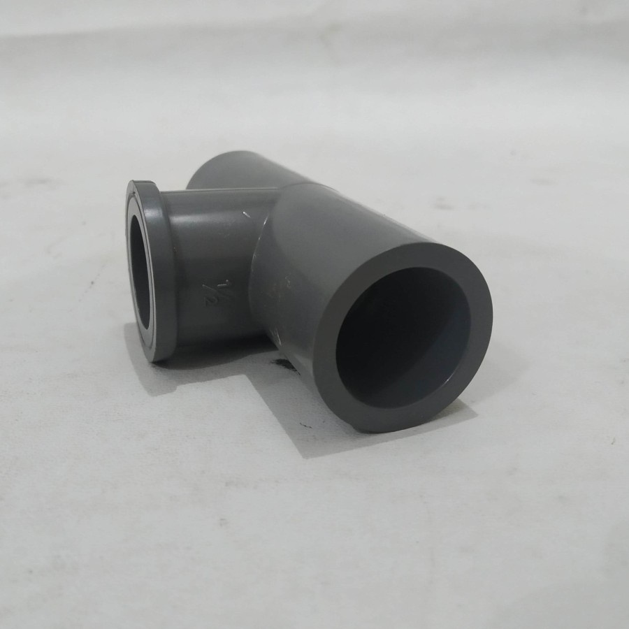 Sok pipa sambungan cabang 3 keni knee T tee drat dalam 1/2 inch rucika