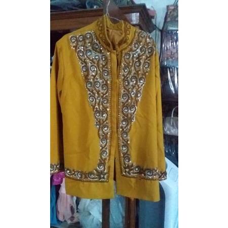 Beskap penganten or bapak hajat