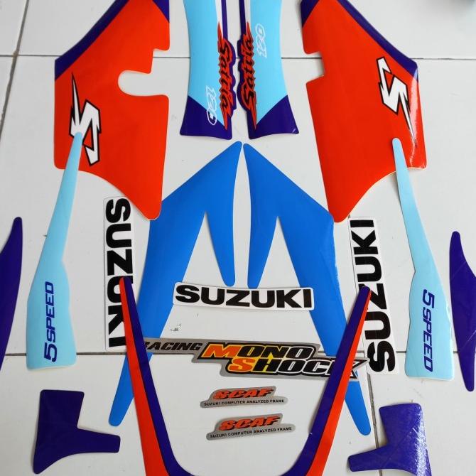 

Sticker striping lis satria kotak petak biru putih 5 speed