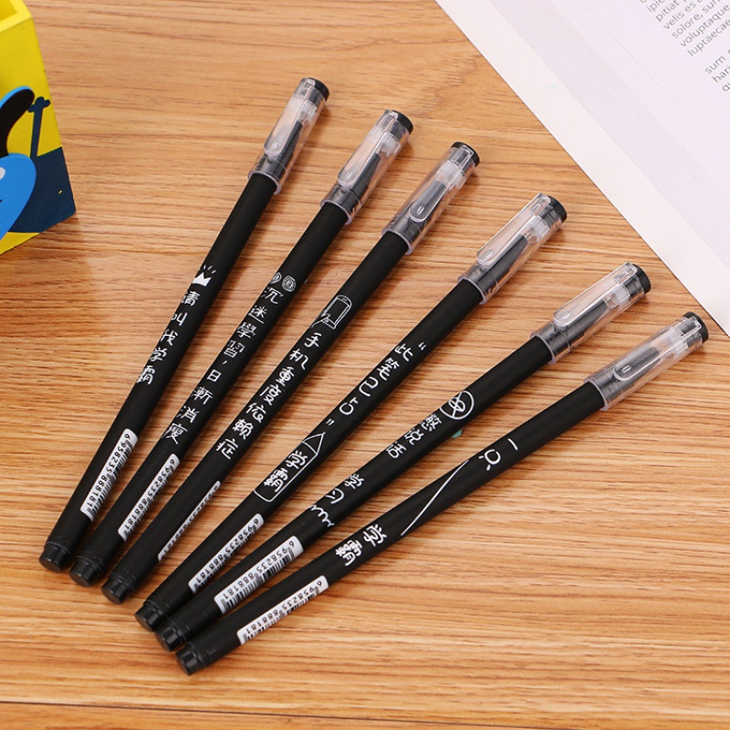 12pcs / Kotak Pulpen Gel 0.5mm Bahan Dasar Air Untuk Sekolah / Kantor