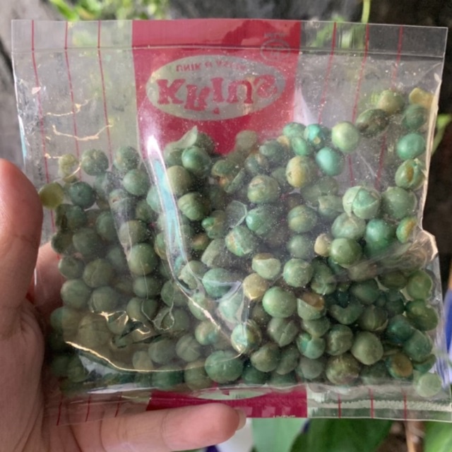 cemilan kacang polong