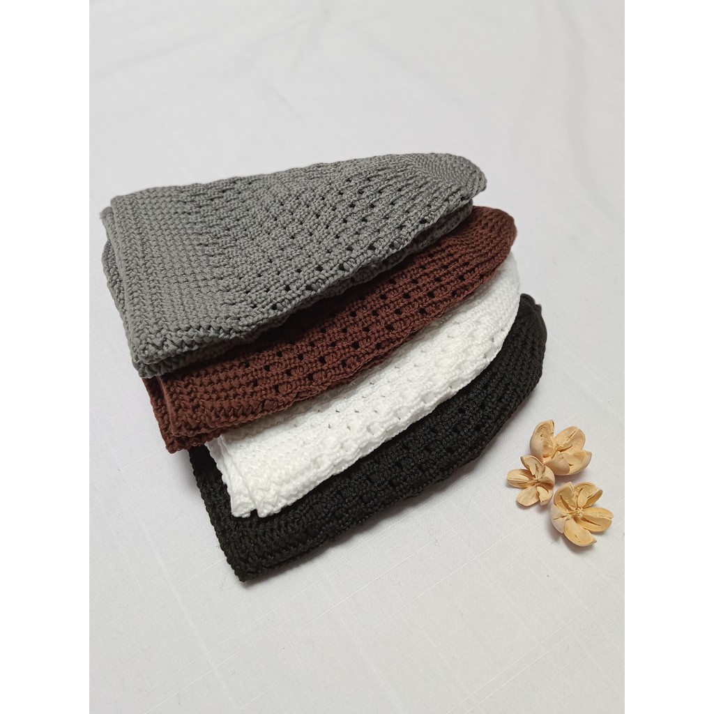 Peci Rajut Polos Kopiah Haji Suvenir Umroh