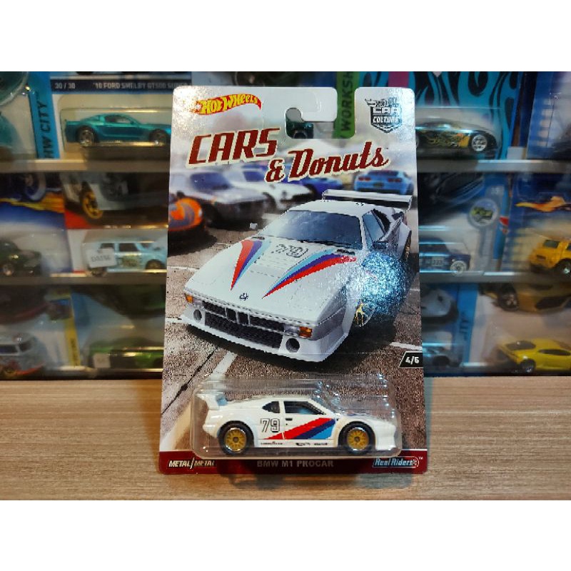 HOT WHEELS BMW M1 PROCAR - CARS &amp; DONUTS