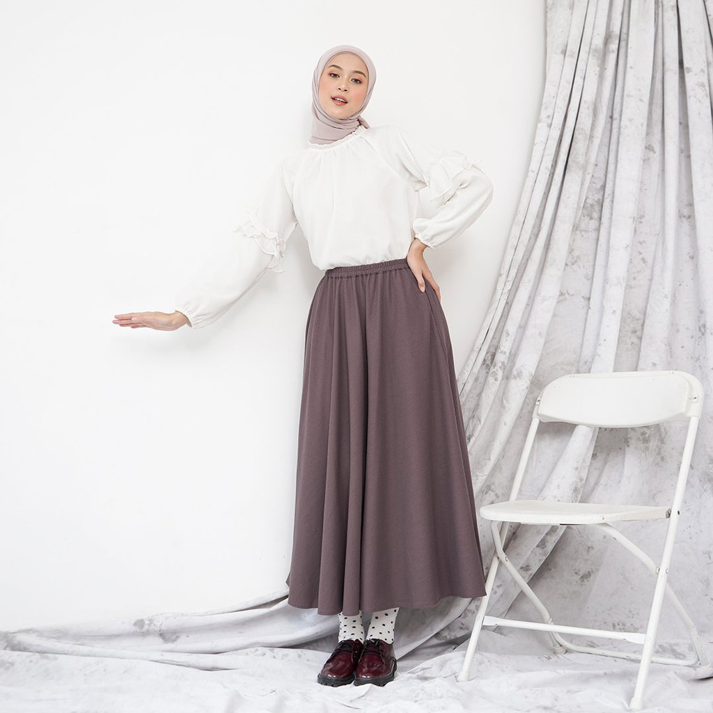 READY Vafe Skirt by Rokgaliya (Defect Sale) RAY857