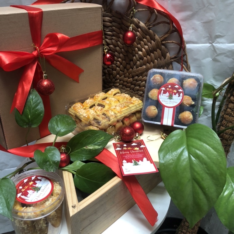 

HAMPERS CHRISMAST