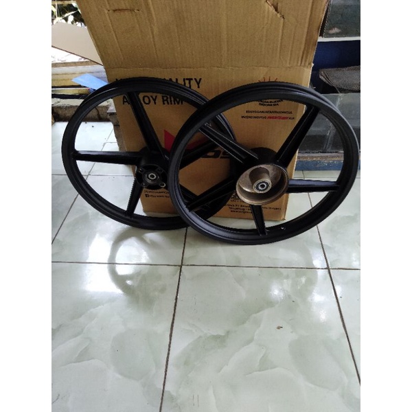 velg racing Suzuki smash/Shogun zigen Goosse ring 17 x160140