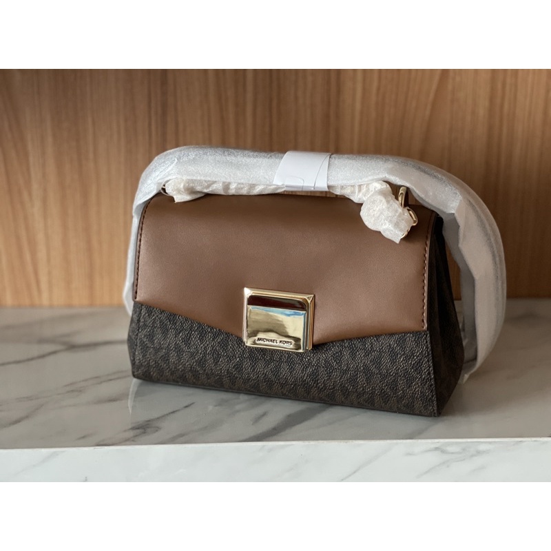 MK Small Lita Brown Accorn crossbody/pink vanila/pink brown