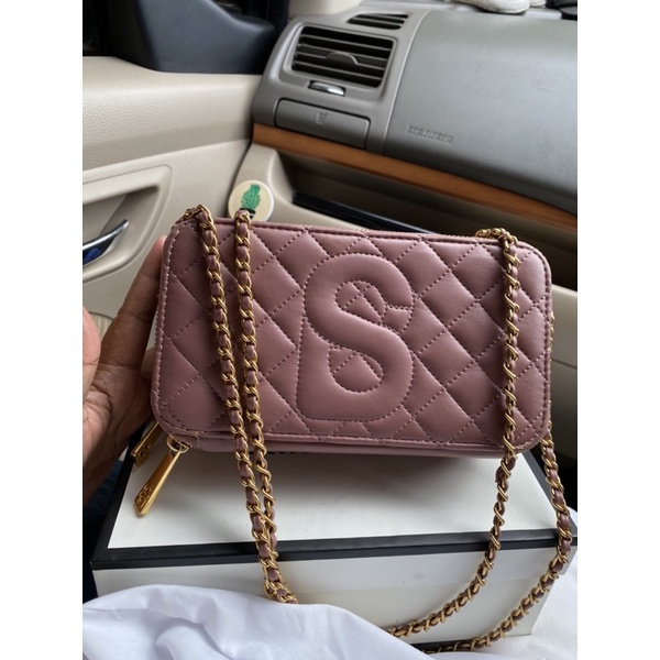 SOLD OUT ❌❌❌preloved yura bag/ preloved yura bag buttonscarves/ preloved buttonscarves bag/ preloved