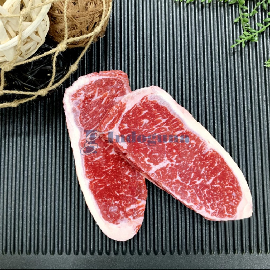 

AUS MULWARRA Black Angus Striploin S Hormone & Antibiotic Free - Steak 200 Gr - INDOGUNA