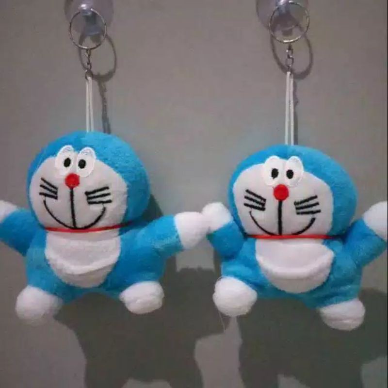 Boneka SNI gantung tempel kaca